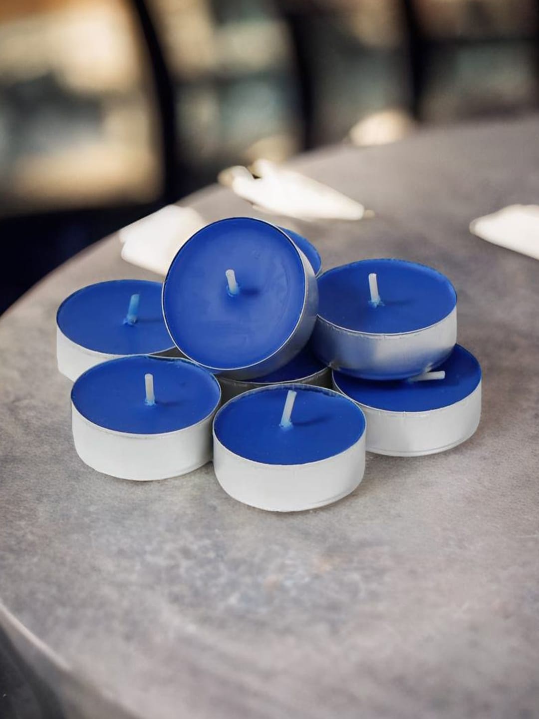 

Aromatic Fables Blue 50-Pieces Wax Cupcake Scented Tealight Candles