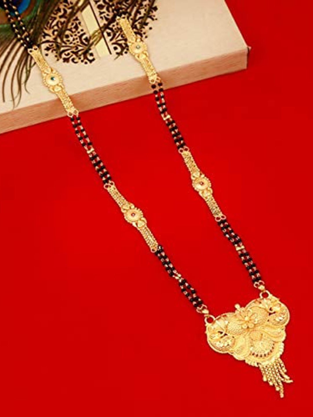 

MANSIYAORANGE Gold-Plated Beaded Mangalsutra