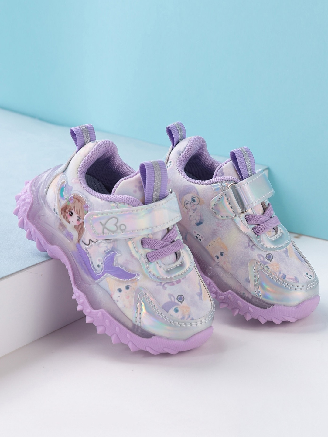

BAESD Girls Printed Lightweight LED Sneakers, Lavender