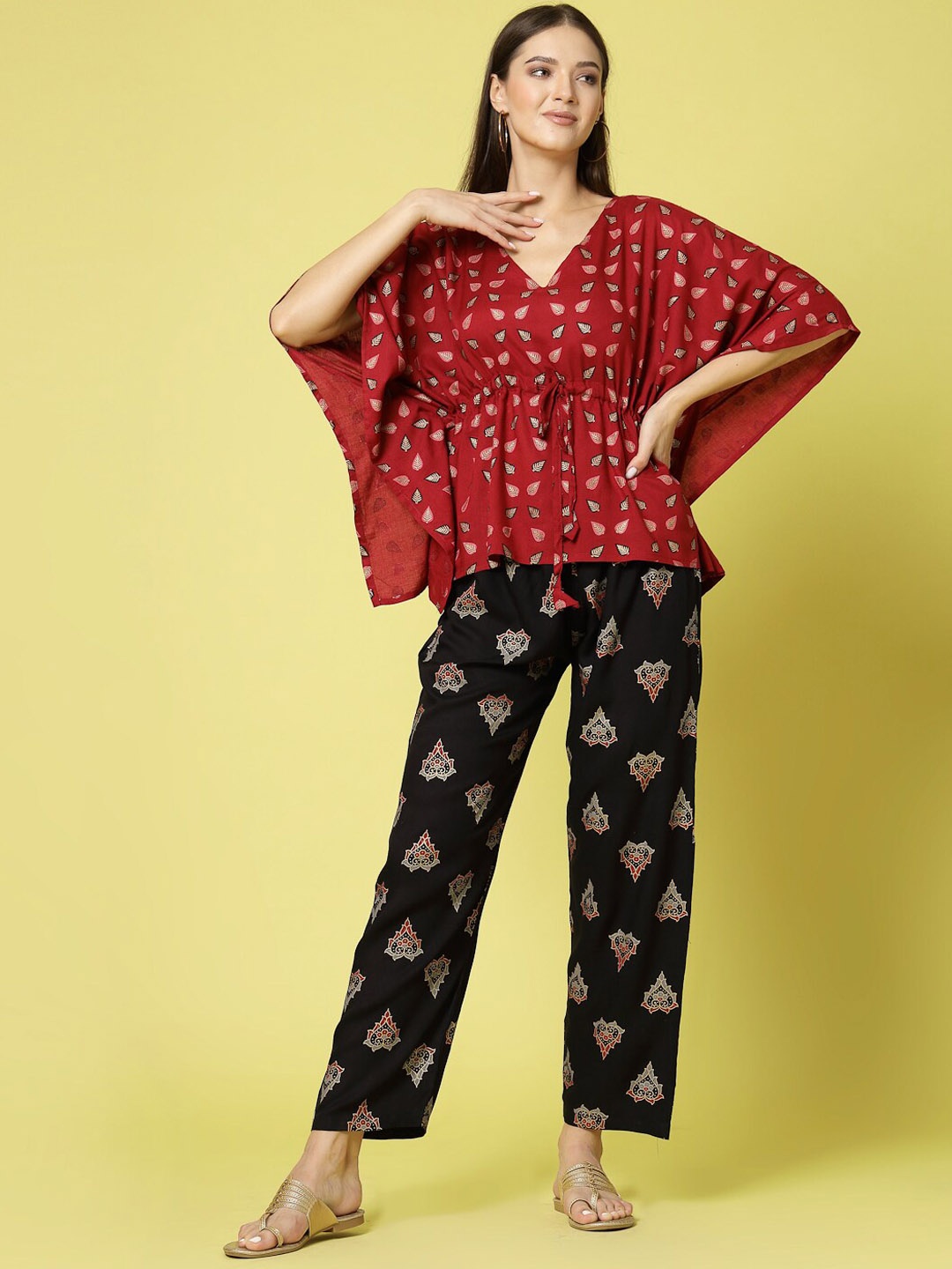 

KALINI Printed Top With Trousers, Red
