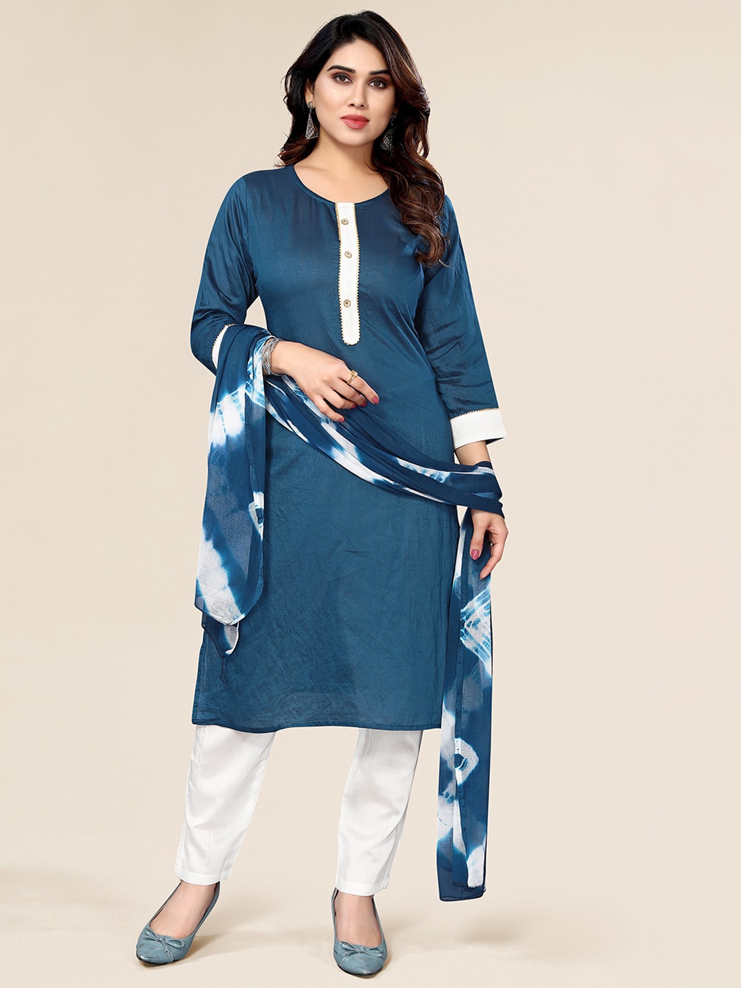 

DIVASTRI Round Neck Gotta Patti Straight Kurta & Trousers With Dupatta, Navy blue