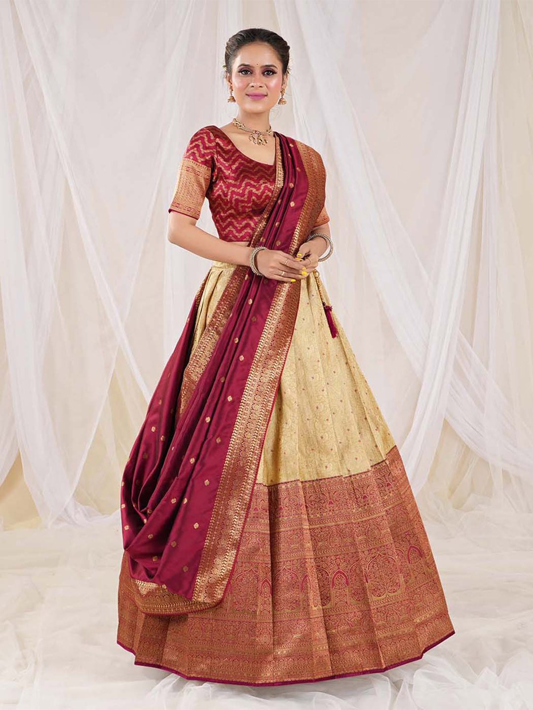

HALFSAREE STUDIO Semi-Stitched Lehenga & Unstitched Blouse With Dupatta, Maroon