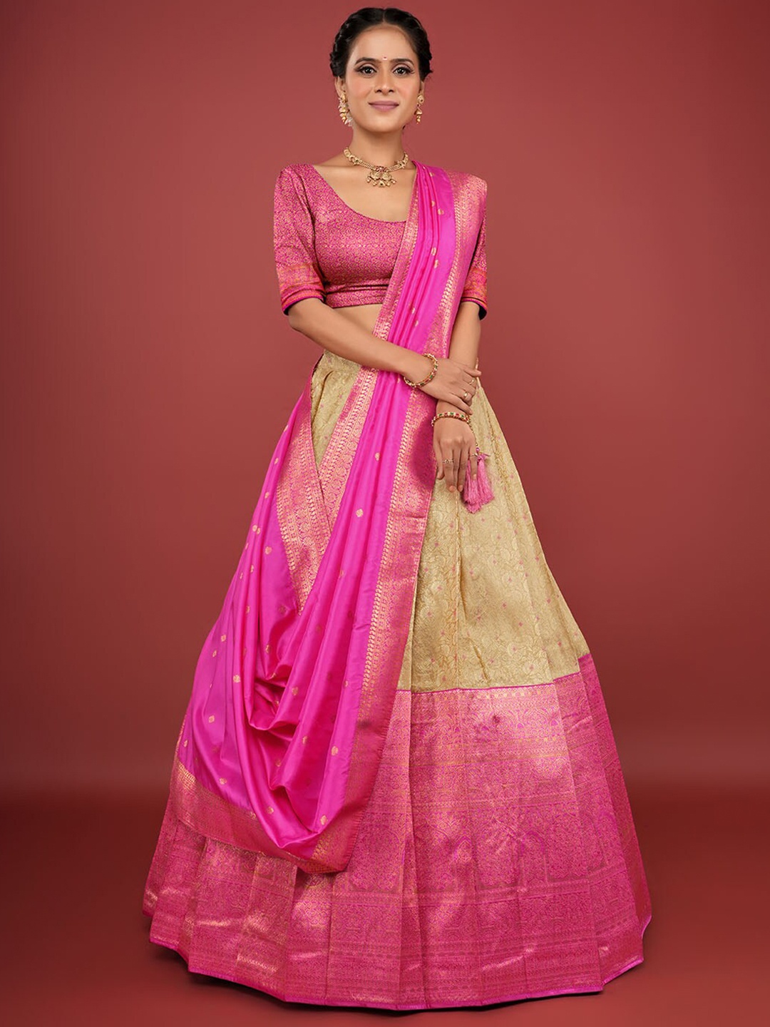 

HALFSAREE STUDIO Semi-Stitched Lehenga & Unstitched Blouse With Dupatta, Pink