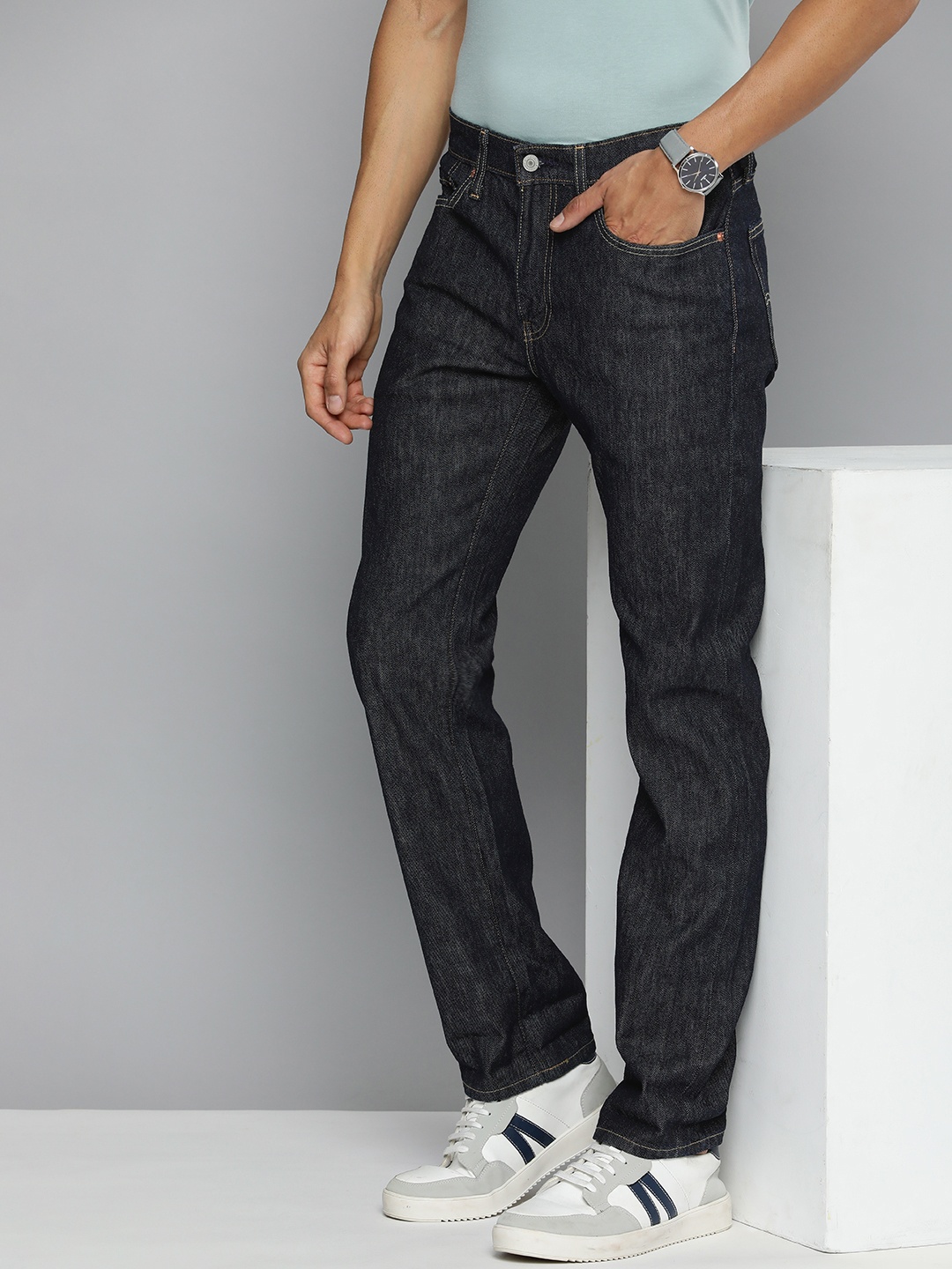 

Levis Men 511 Slim Fit Light Fade Stretchable Jeans, Navy blue