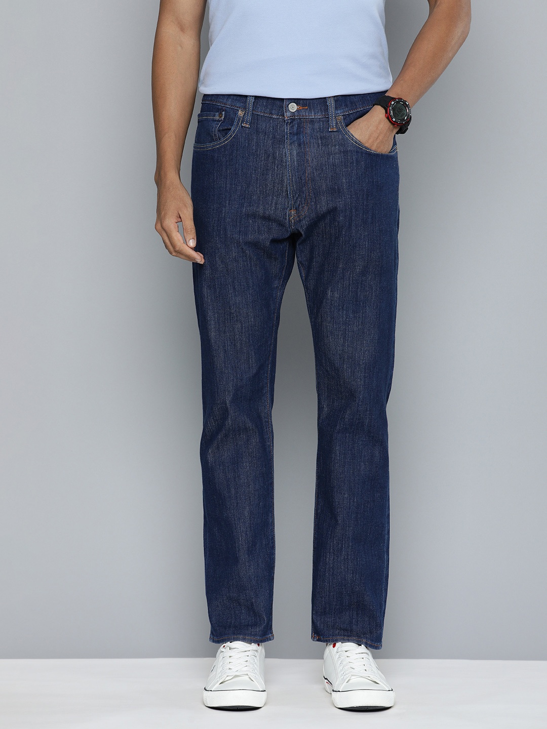 

Levis Men Light Fade Stretchable Jeans, Blue