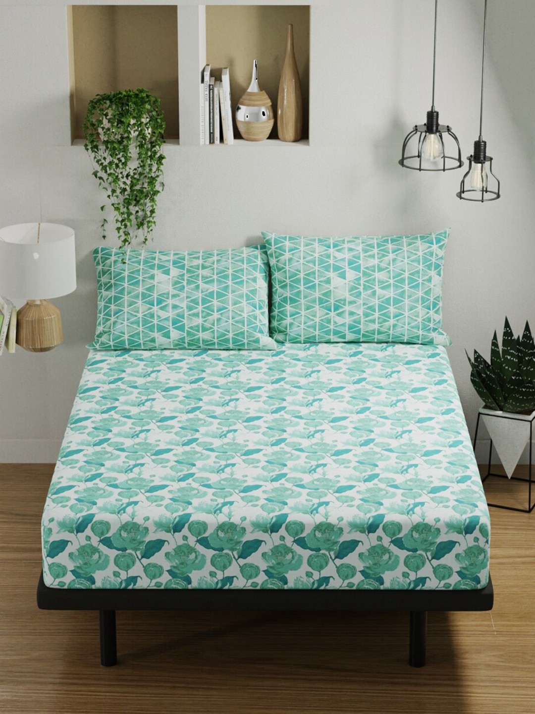 

BIANCA Platinum Teal & White Floral Cotton 144 TC Queen Bedsheet With 2 Pillow Covers