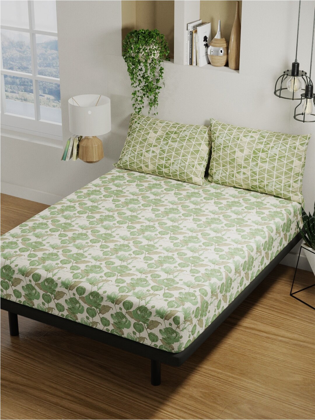 

BIANCA Platinum Green Floral Cotton 144 TC Queen Bedsheet & 2 Pillow Covers