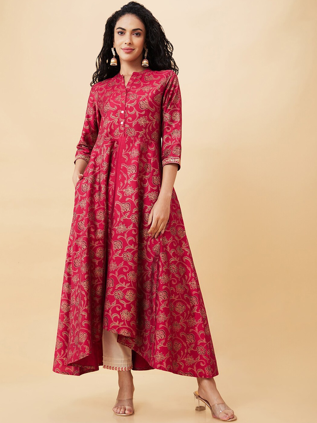 

Globus Red Floral Printed Mandarin Collar A-Line Kurta