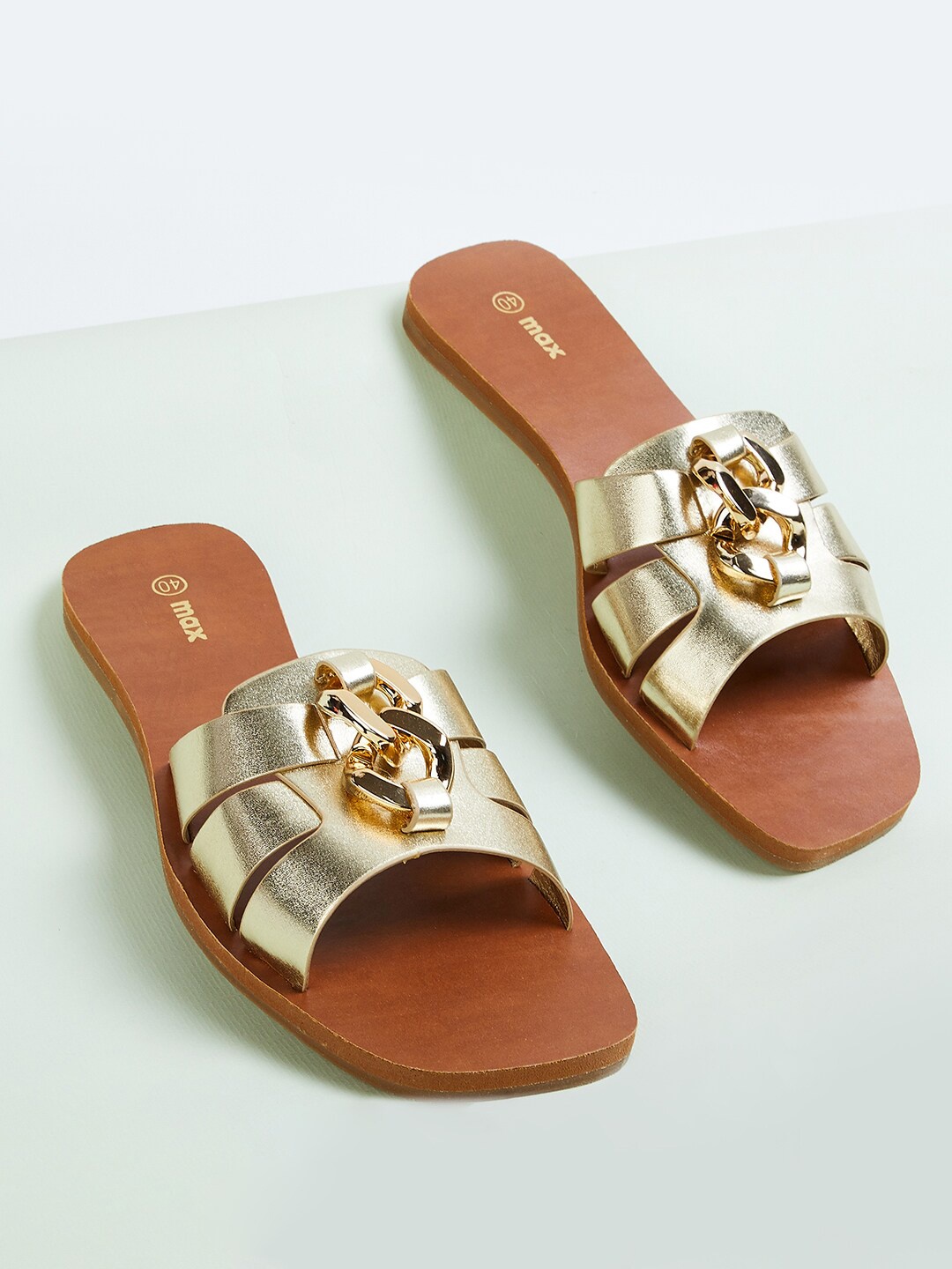 

max Chain Detail Open Toe Flats, Gold