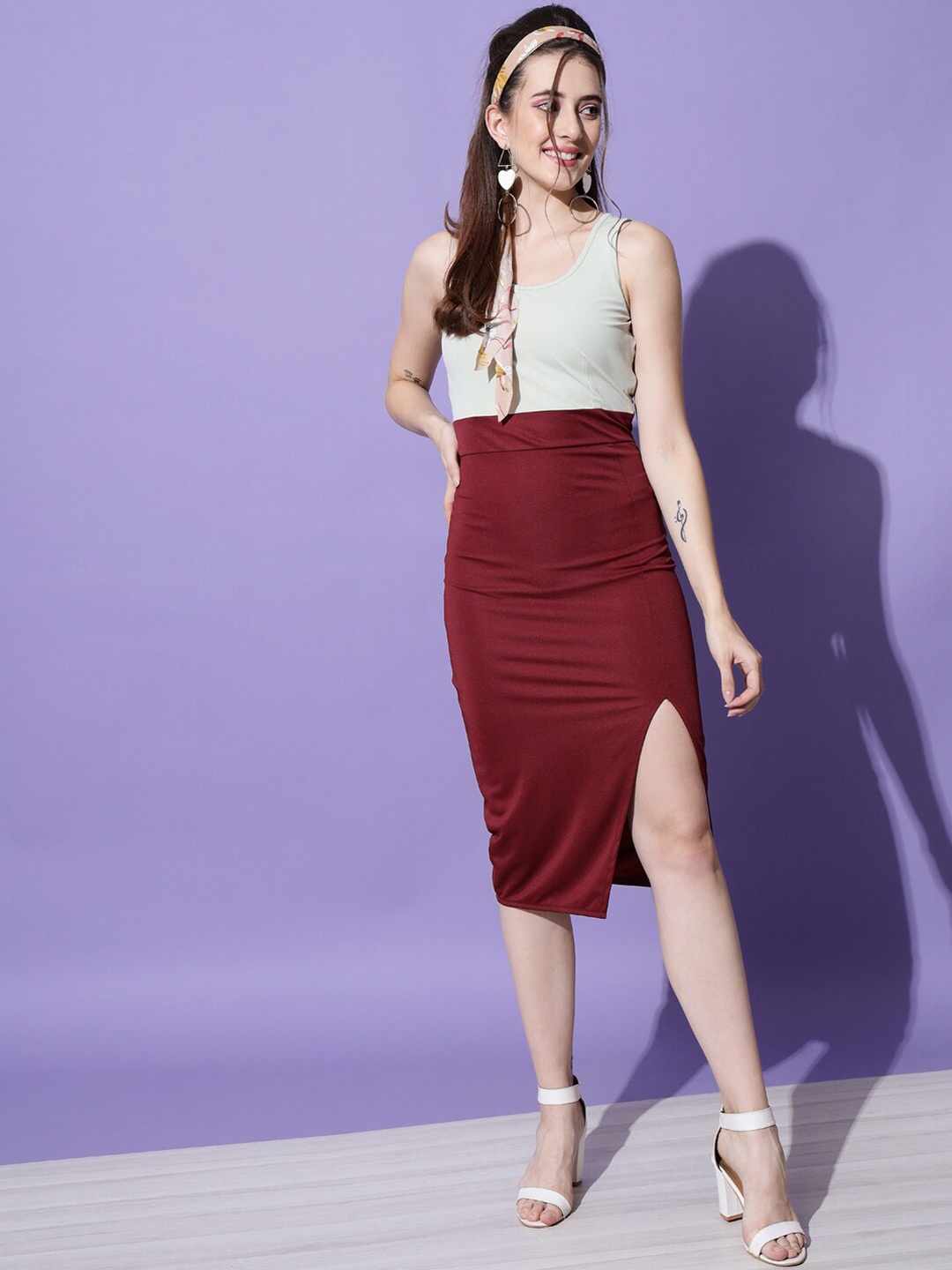 

Trend Arrest Colourblocked Sleeveless Sheath Midi Dress, Off white