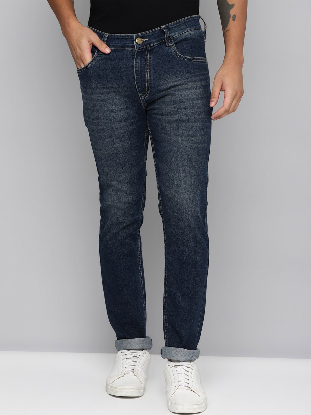 

Allen Cooper Men Relaxed Comfort Fit Light Fade Stretchable Jeans, Blue