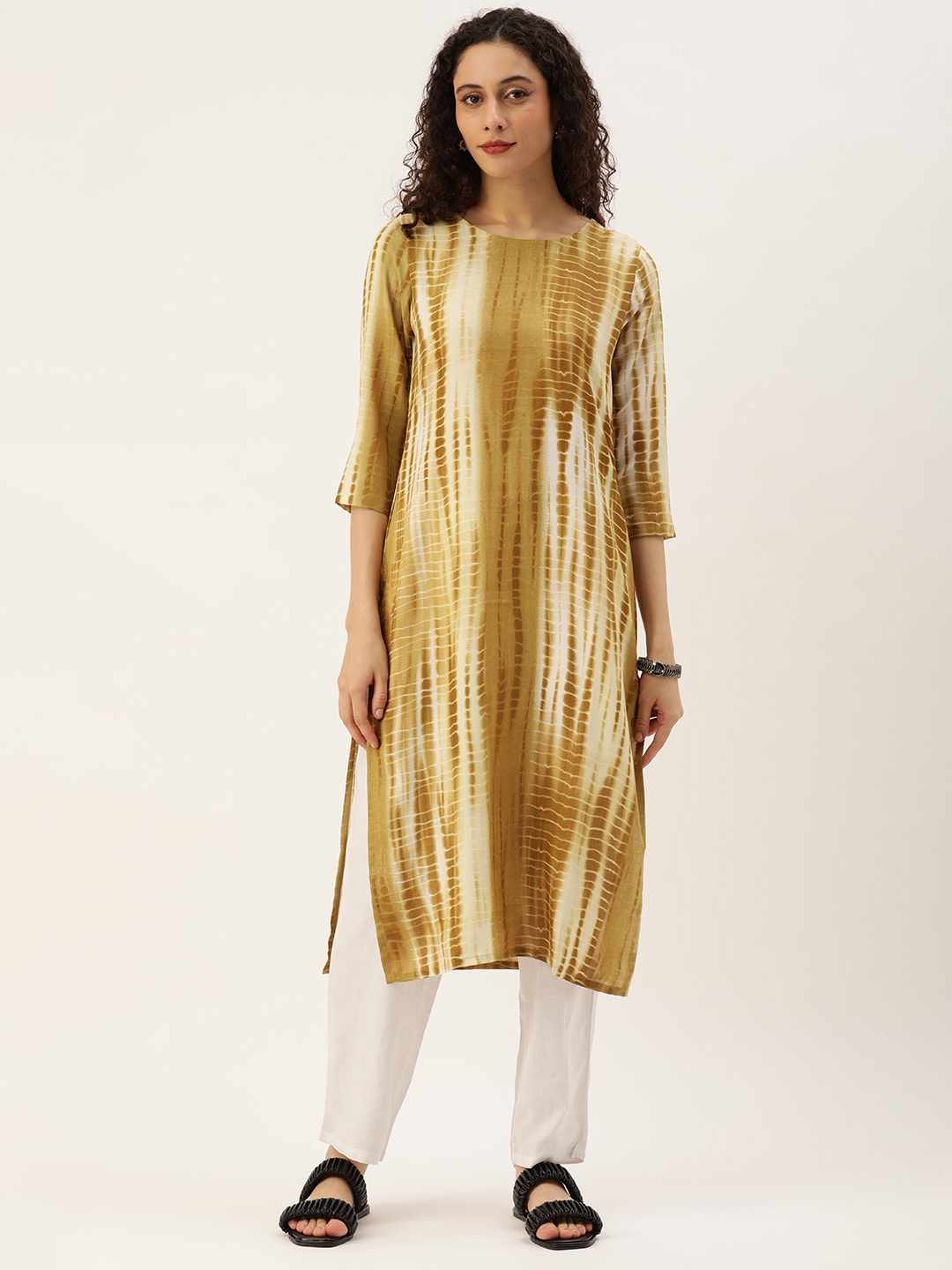 

Saanjh Women Dyed Kurta, Mustard