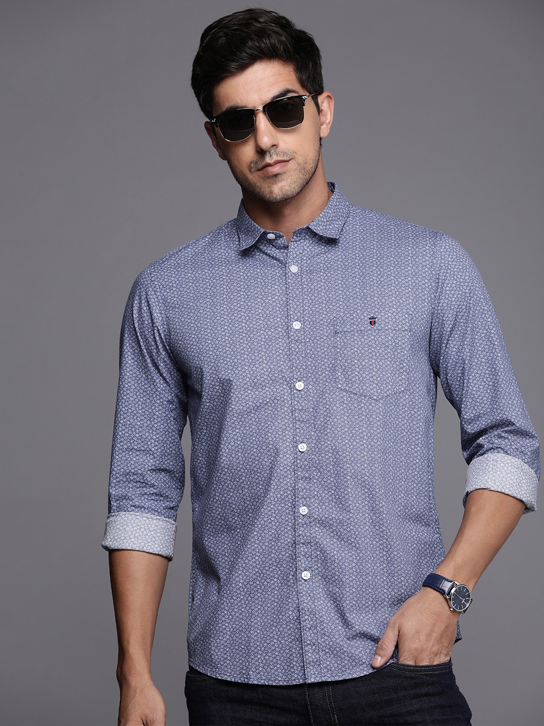 

Louis Philippe Jeans Men Slim Fit Opaque Printed Casual Shirt, Black