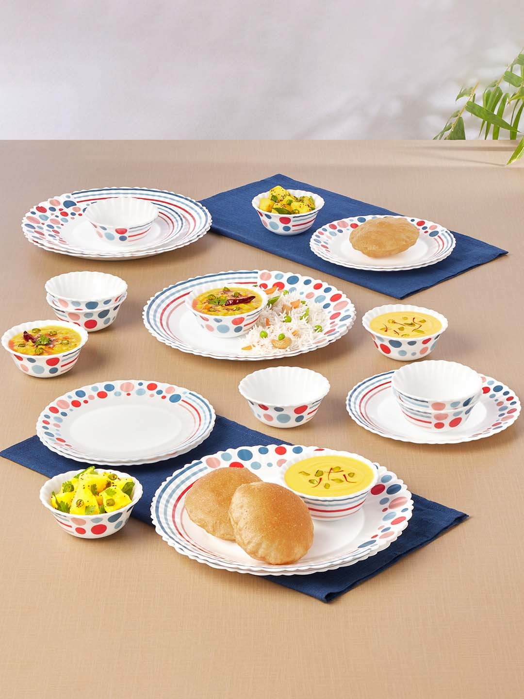 

Larah by BOROSIL White & Red 24 Pieces Printed Opalware Matte Dinner Set