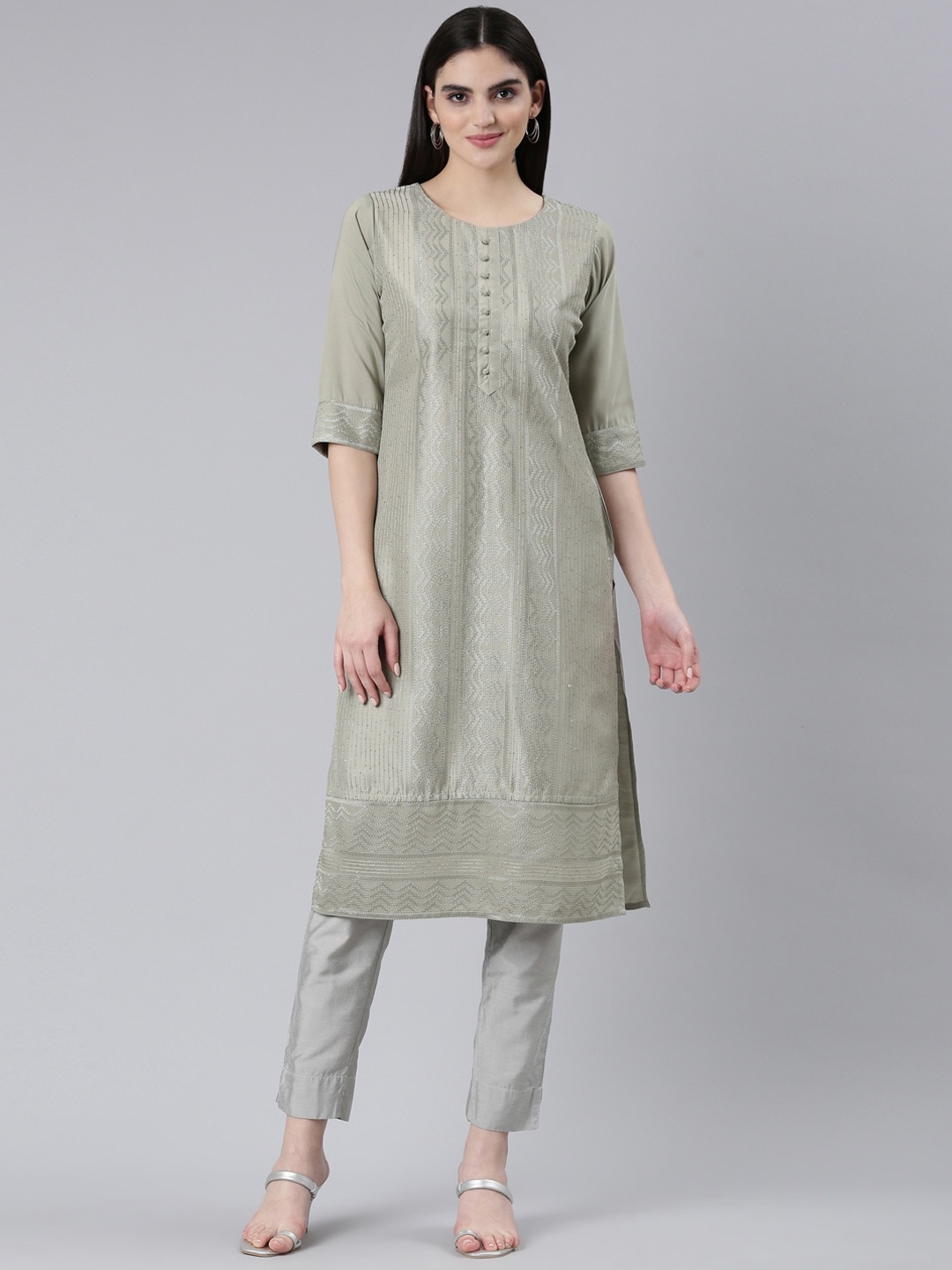 

Neerus Geometric Embroidered Thread Work Pure Silk Kurta, Grey