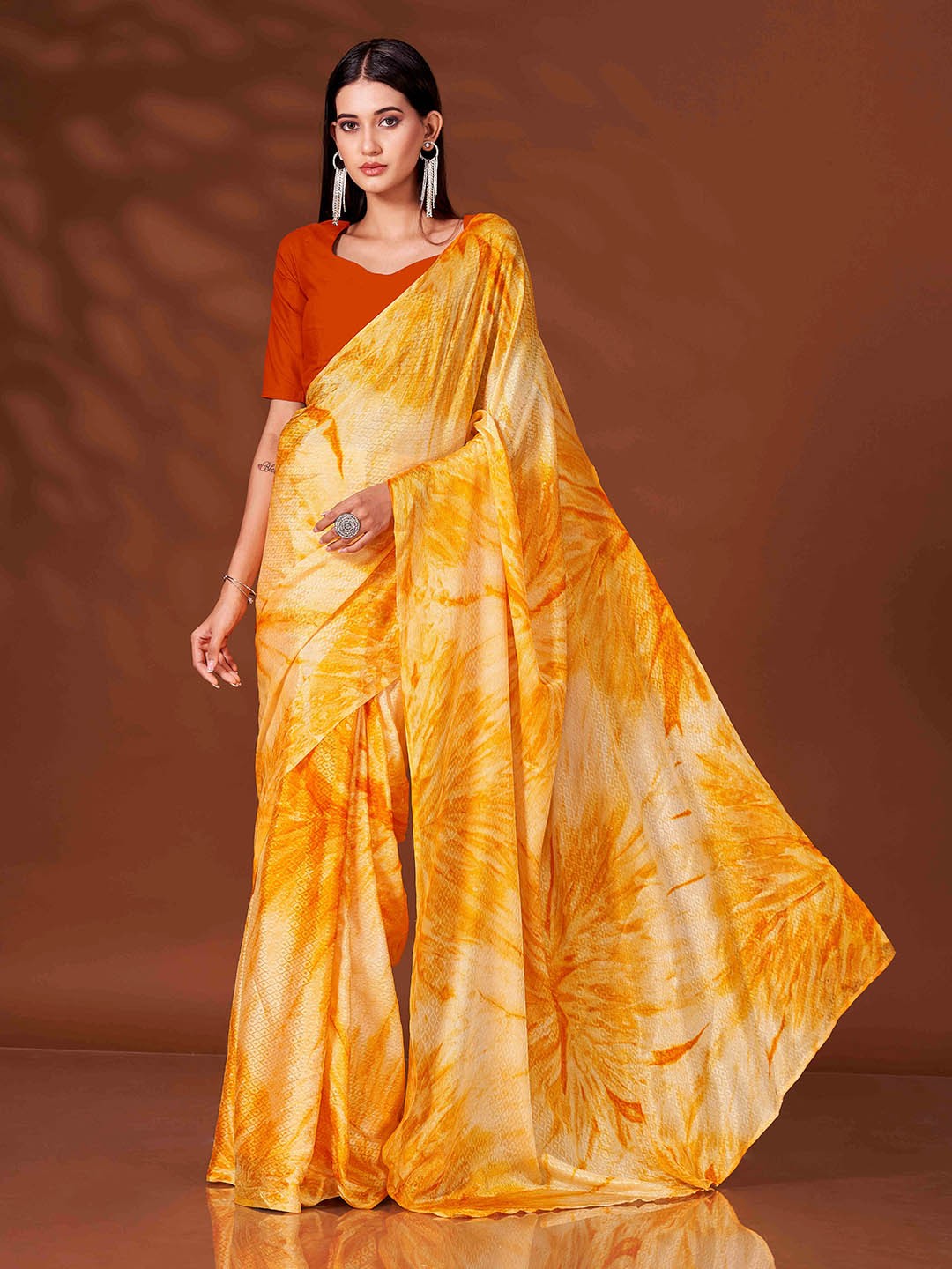 

Tikhi Imli Tie & Die Ready to Wear Saree, Yellow