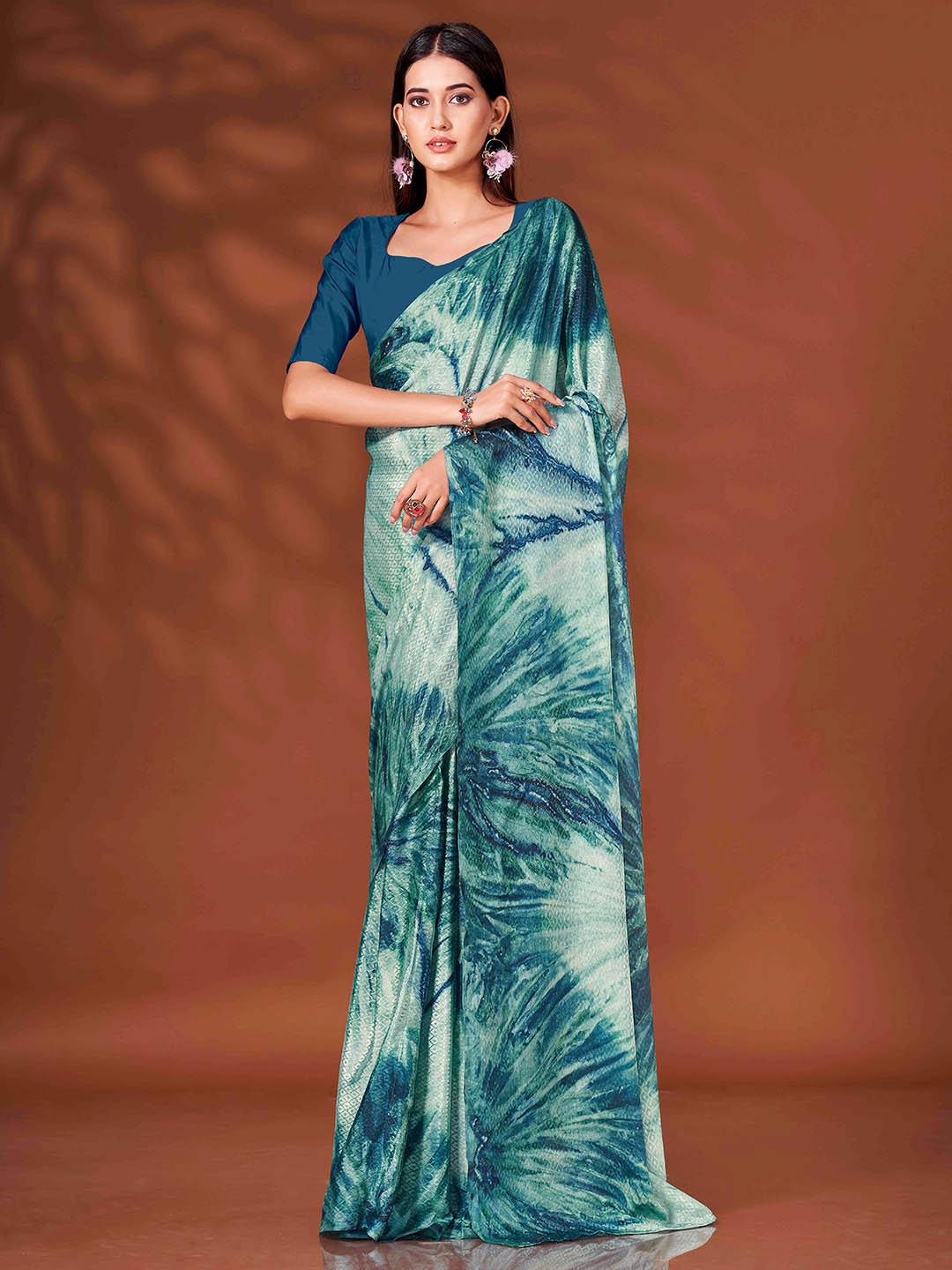 

Tikhi Imli Tie and Dye Ready to Wear Saree, Blue