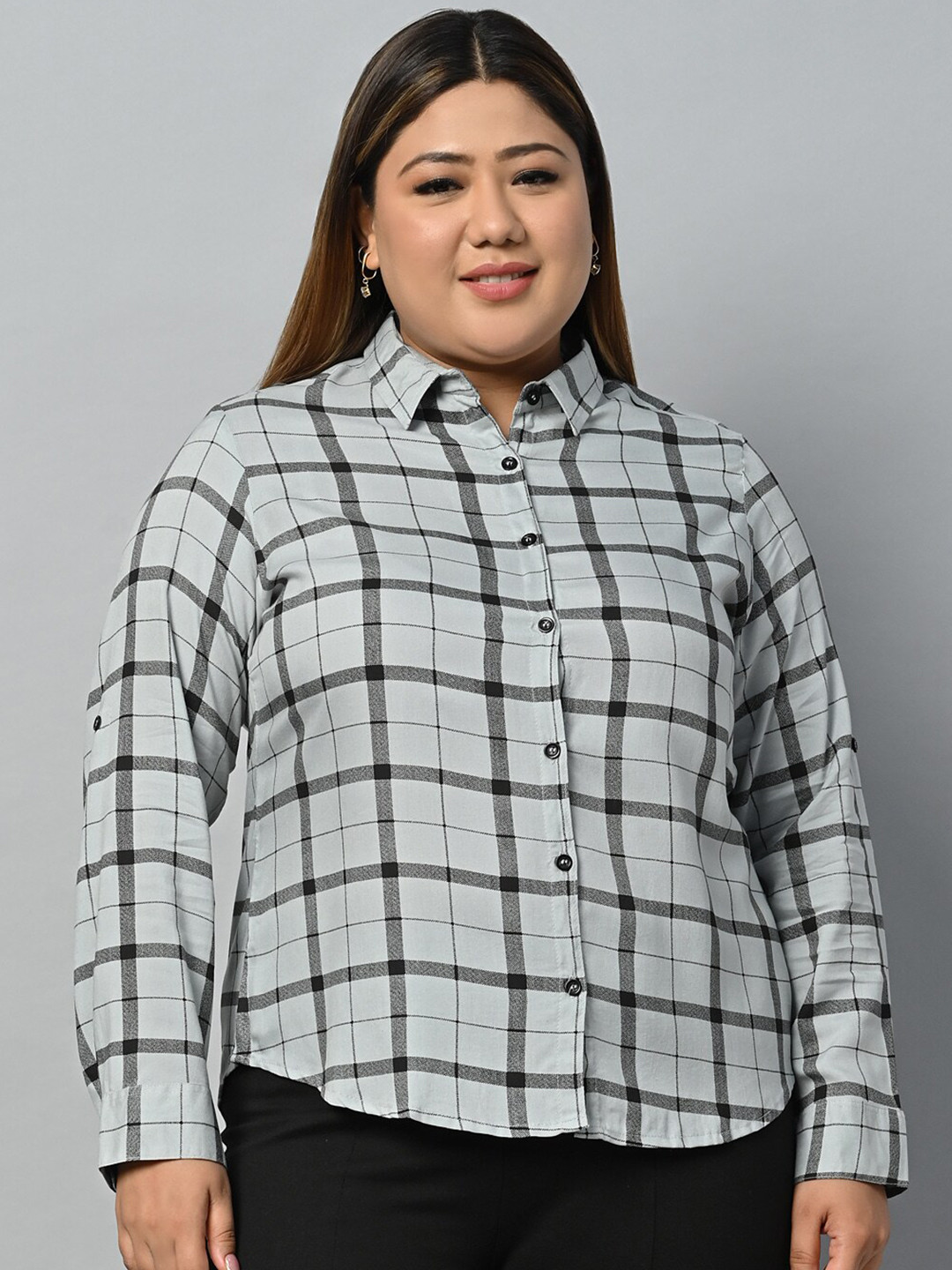 

Vastraa Fusion Plus Size Comfort Spread Collar Windowpane Checks Opaque Casual Shirt, Grey