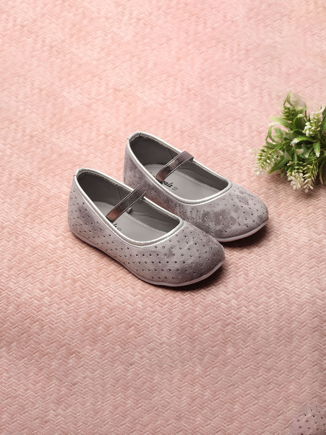 

BOYZ N GALZ Girls Embellished Party Ballerinas, Grey