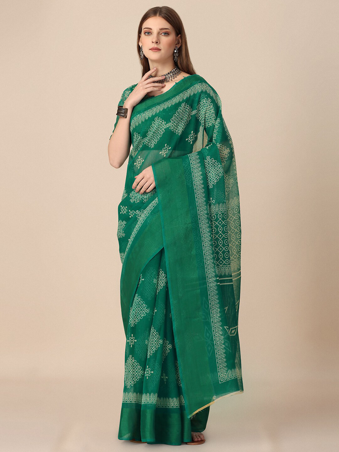 

Dori Ethnic Motifs Printed Silk Cotton Saree, Green