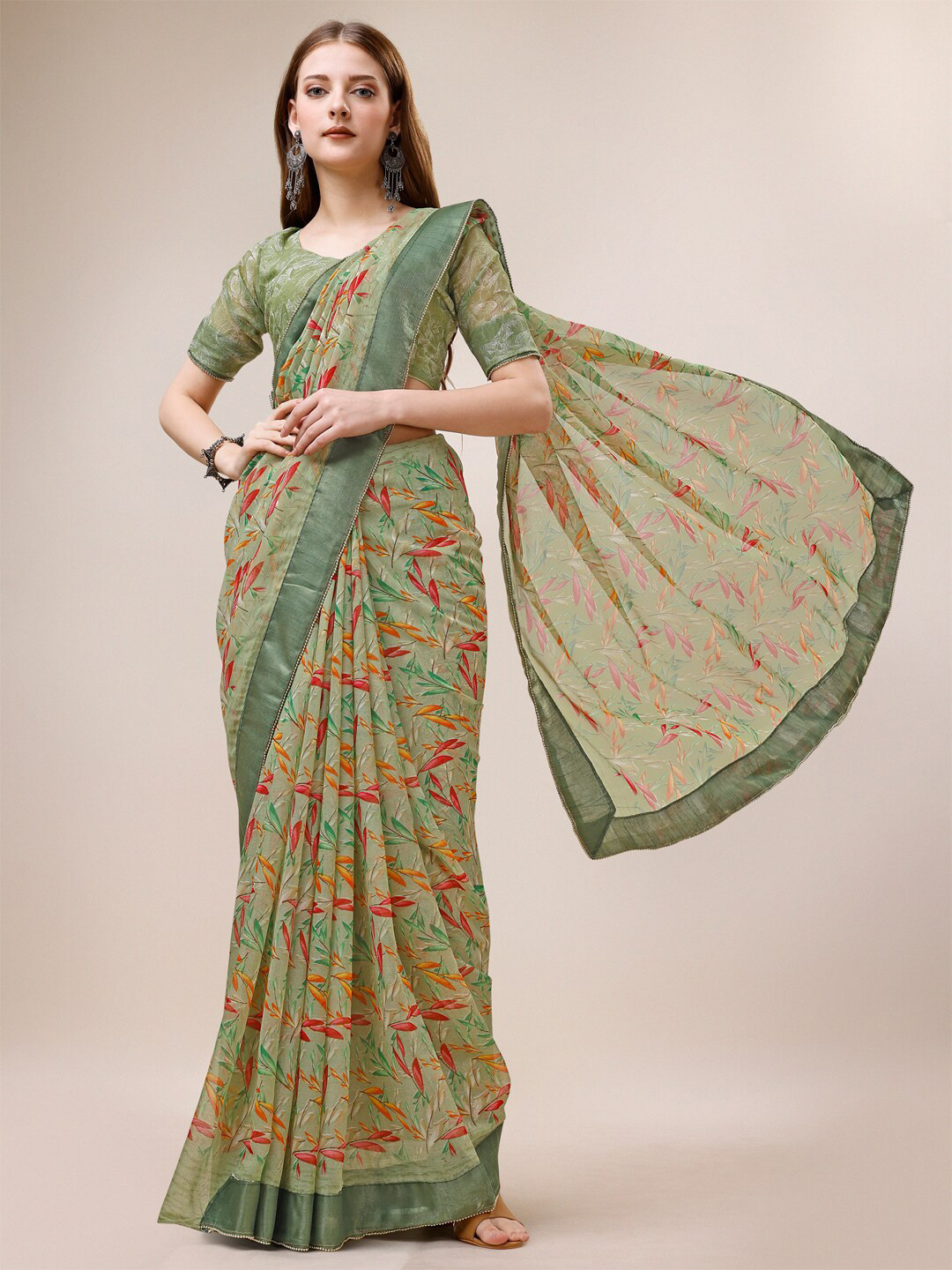 

Dori Floral Printed Pure Chiffon Saree, Green
