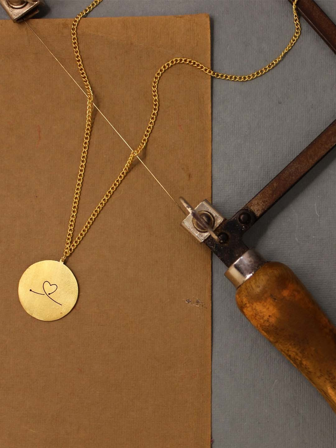 

Goldnera Gold-plated Pendant With Chain