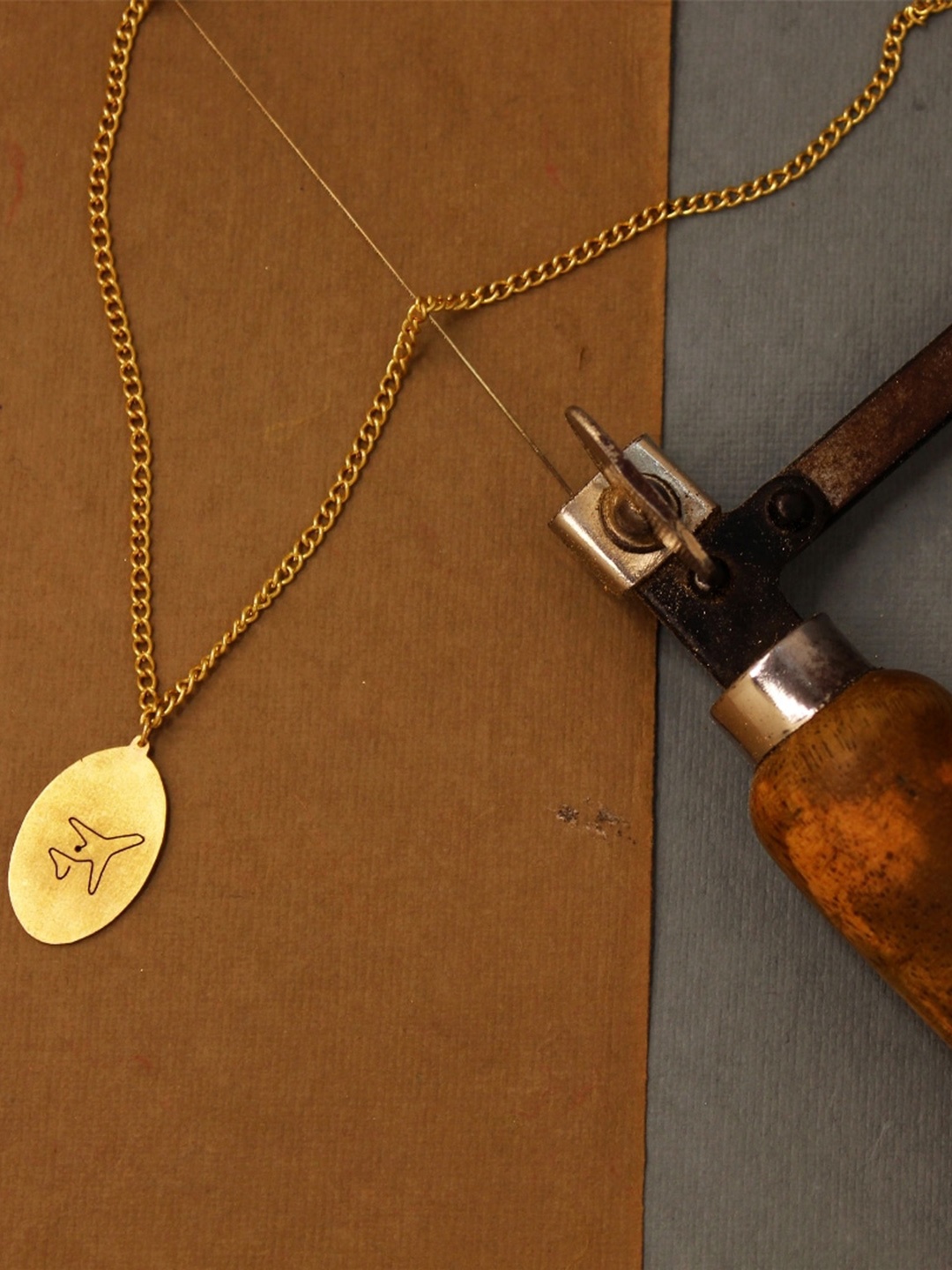 

Goldnera Gold Plated Pendant With Chain