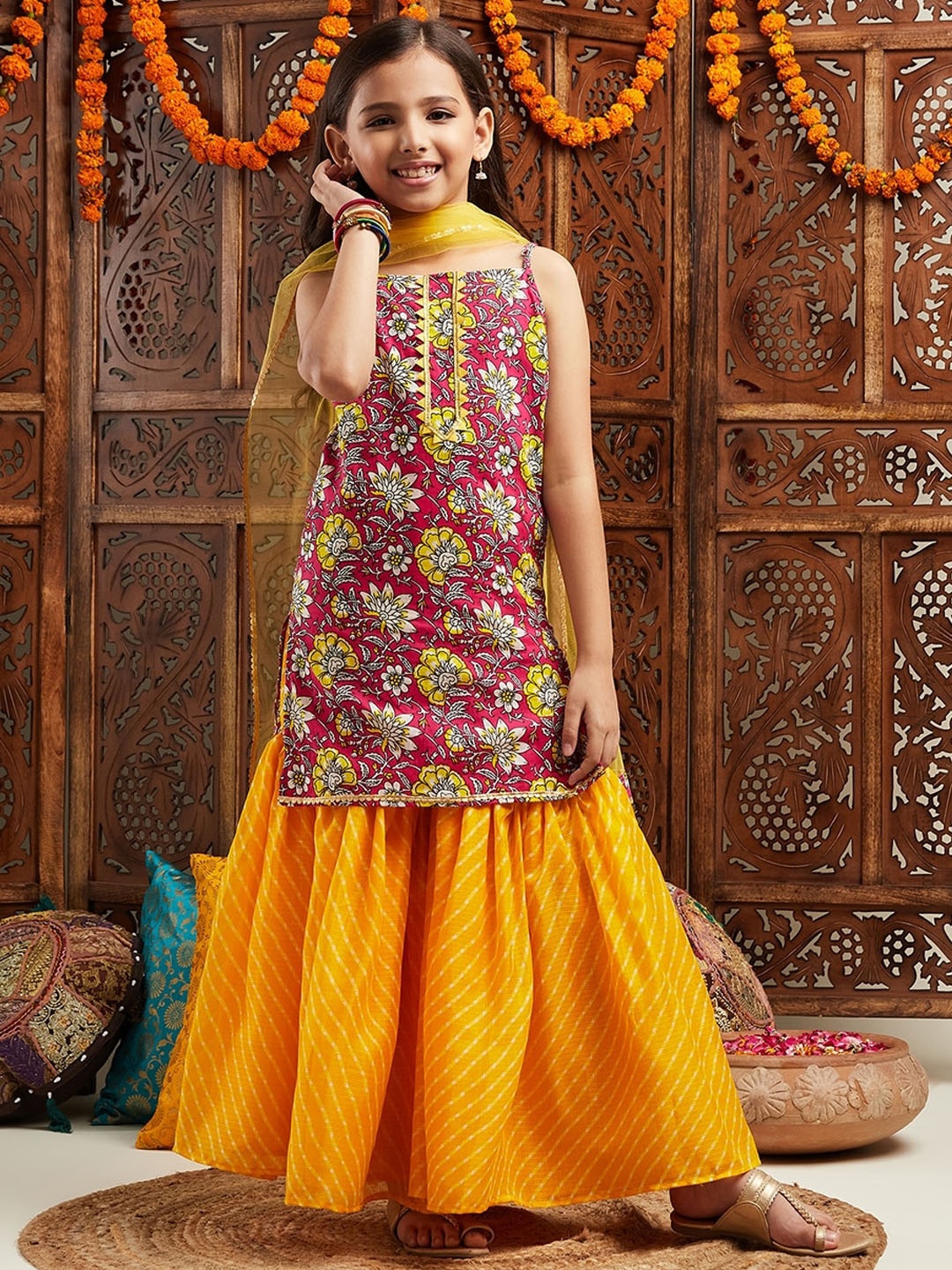 

ROJAA Girls Floral Printed Regular Gotta Patti Kurta With Sharara & Dupatta, Magenta