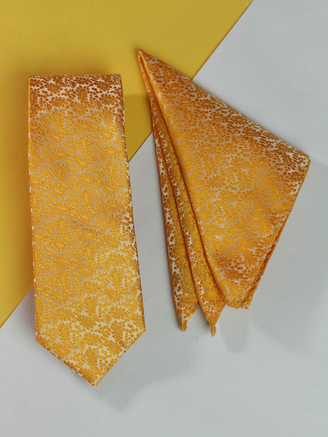 

Tossido Men Printed Tie & Pocket Square Accessory Gift Set, Yellow