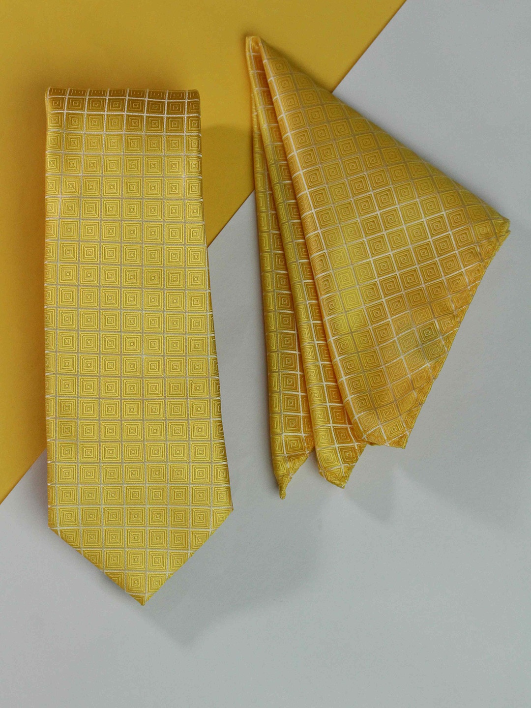 

Tossido Men Checked Tie & Pocket Square Accessory Gift Set, Yellow
