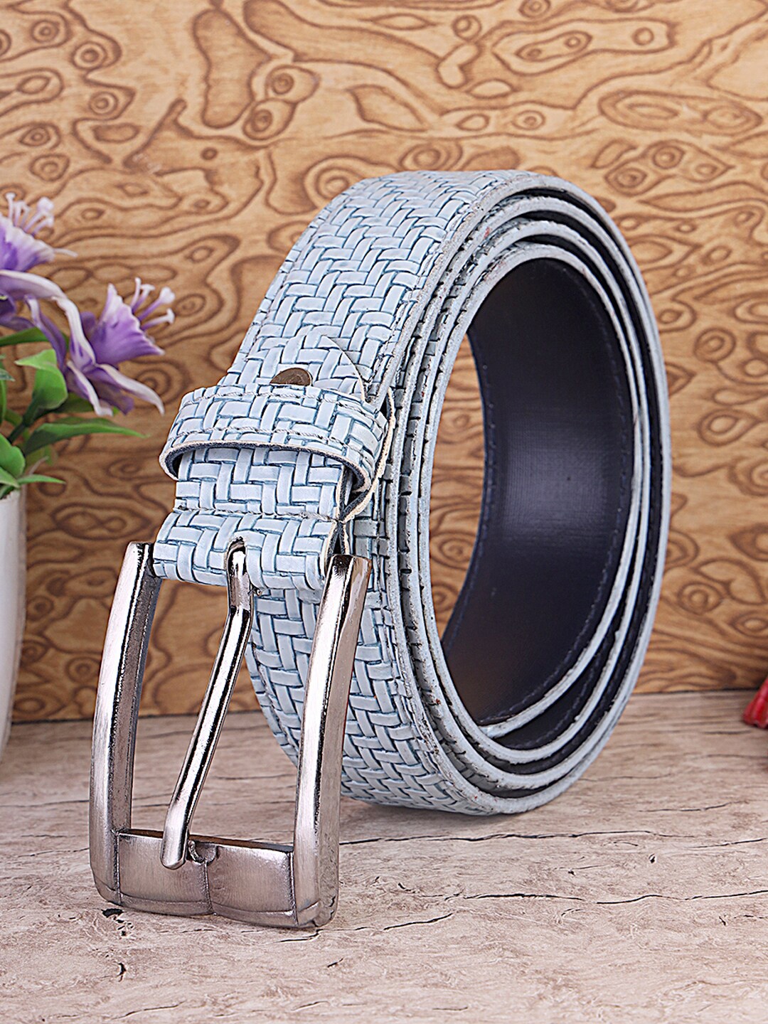 

INVICTUS Men Textured Slim Belt, Blue
