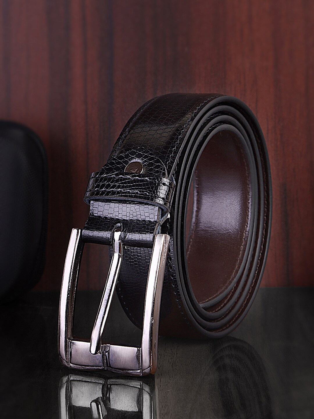 

INVICTUS Men Artificial Leather Textured Formal Belt, Black