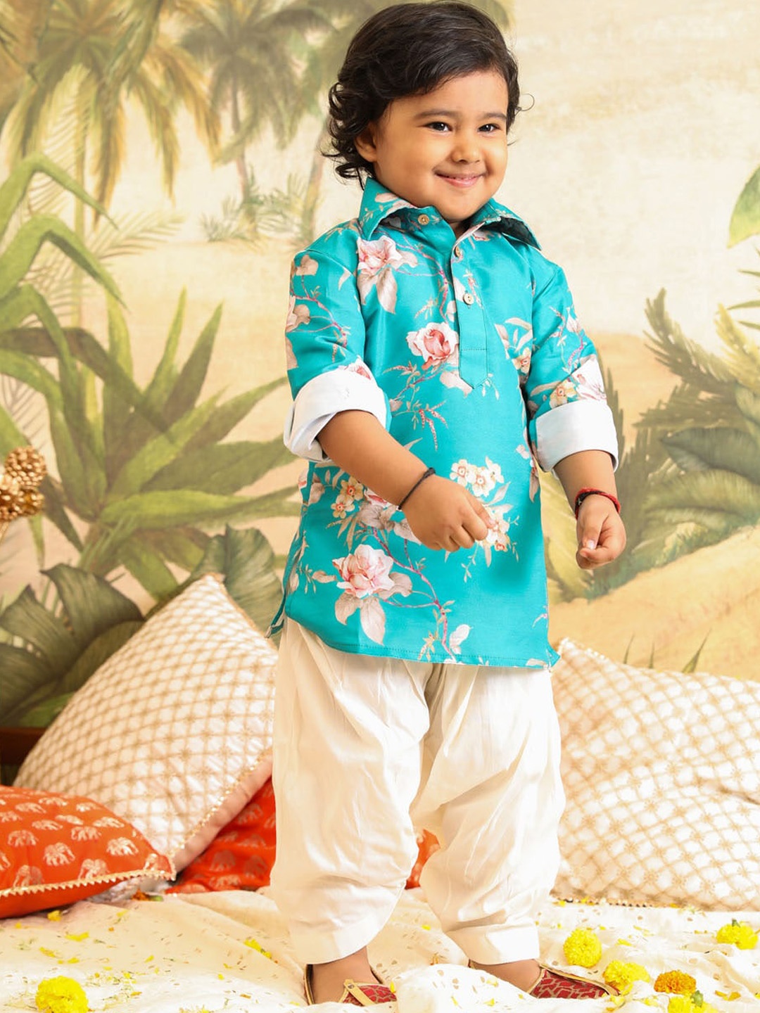 

VASTRAMAY Boys Floral Printed Shirt Collar Long Sleeve Kurta Set, Turquoise blue