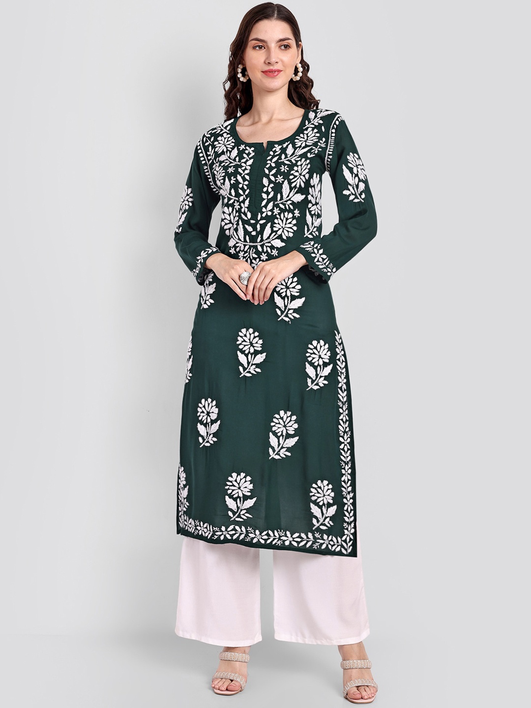 

Seva Chikan Floral Embroidered Thread Work Detailed Modal Straight Kurta, Green