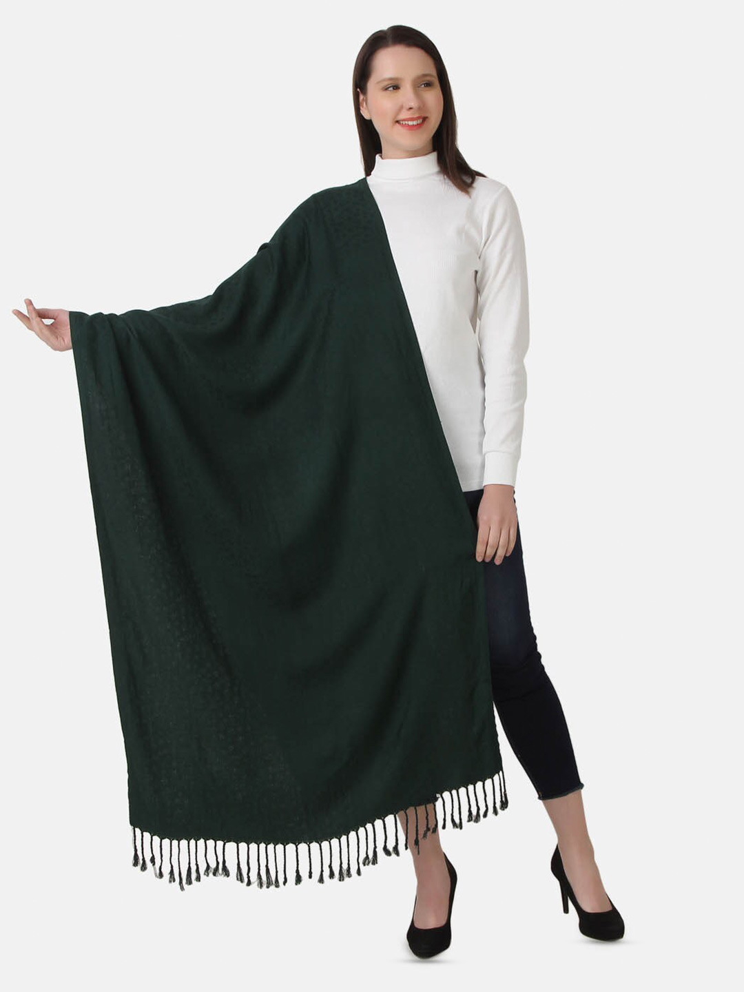 

EVAZ Woolen Shawl With Tasselled Border, Green