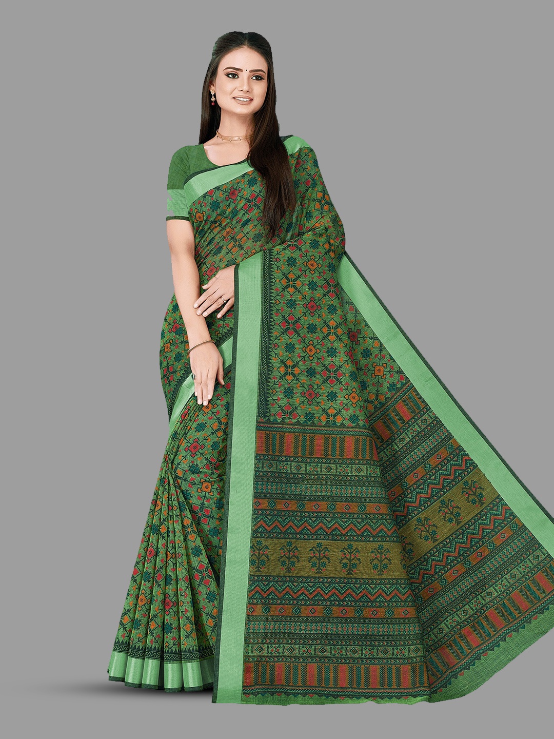

HASRI Ethnic Motifs Printed Pure Linen Saree, Green