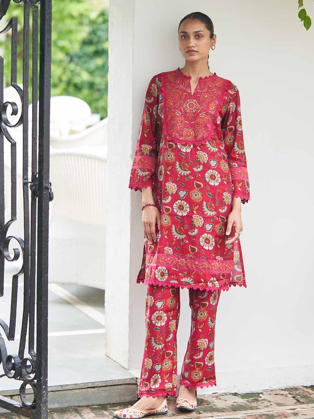Lakshita Floral Printed Thread Work Chanderi Cotton Kurta with Trousers, Pink