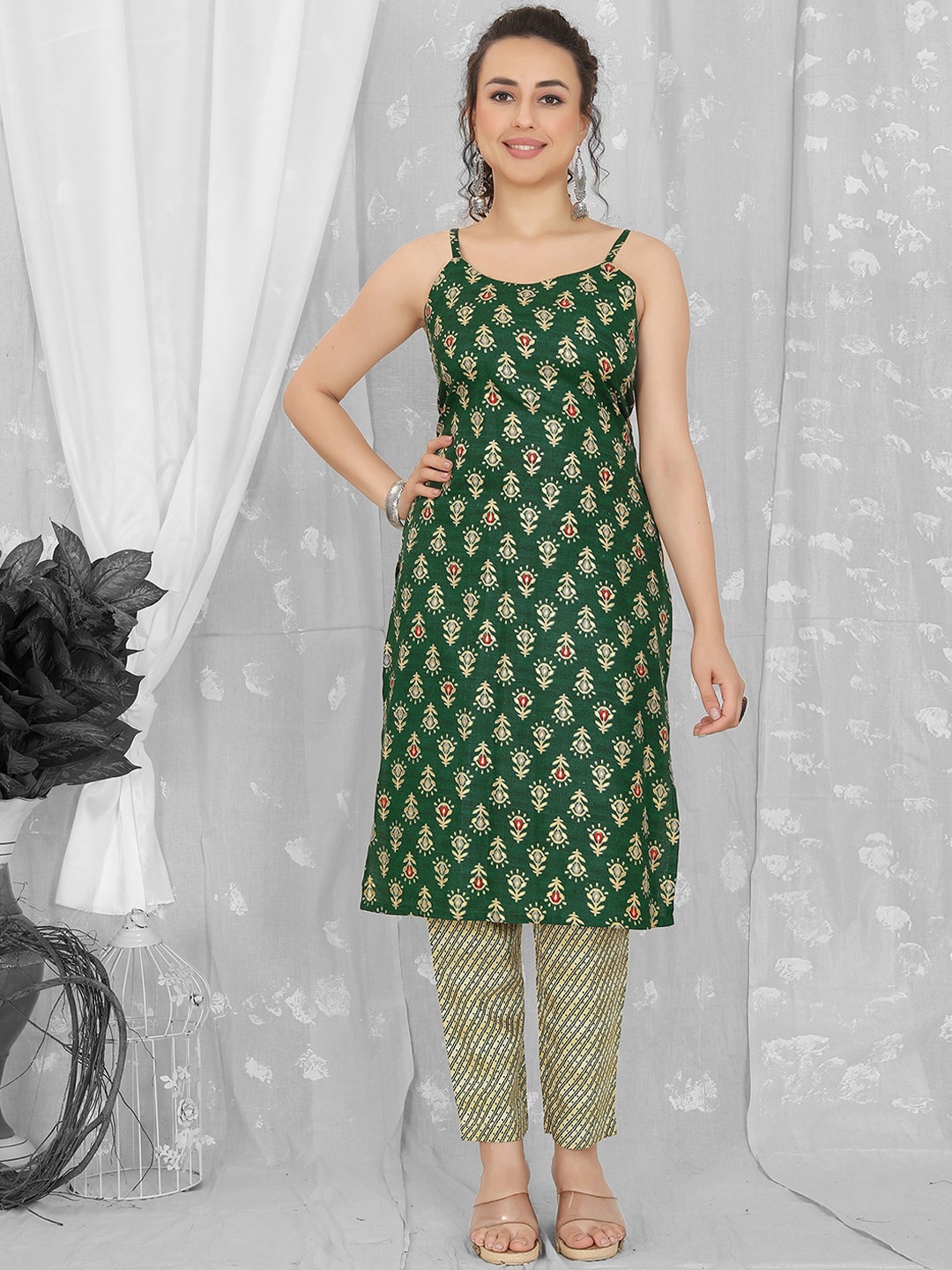

KALINI Ethnic Motifs Printed Shoulder Straps Regular Kurta With Trousers, Green