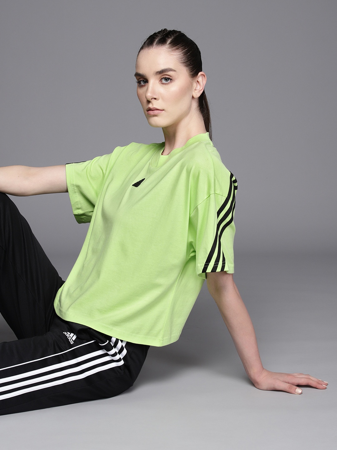 

ADIDAS Women 3-Striped Drop-Shoulder Sleeves Pure Cotton T-shirt, Green