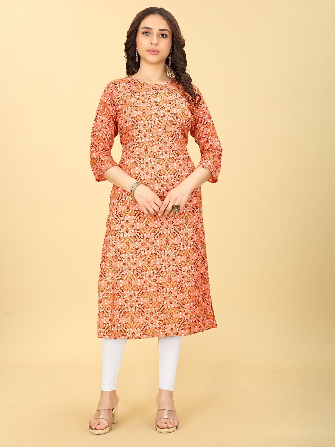 

Ijya Ethnic Motifs Printed Gotta Patti Detail Straight Kurta, Orange