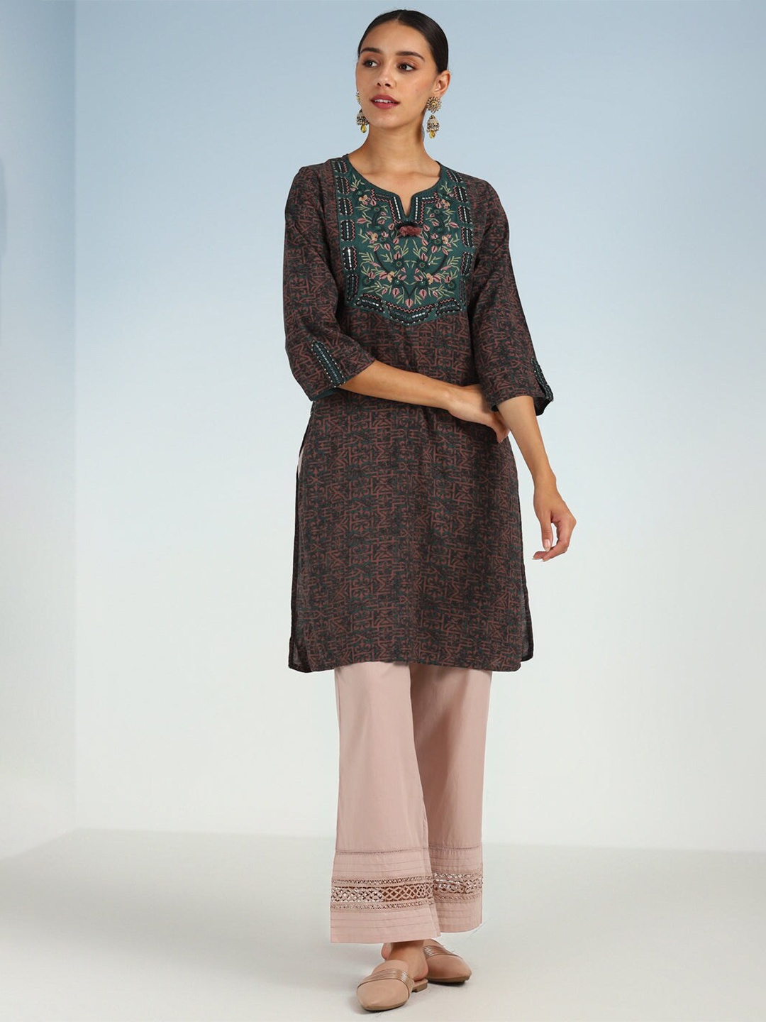 

Lakshita Ethnic Motifs Printed Thread Work Regular Georgette Kurta, Green