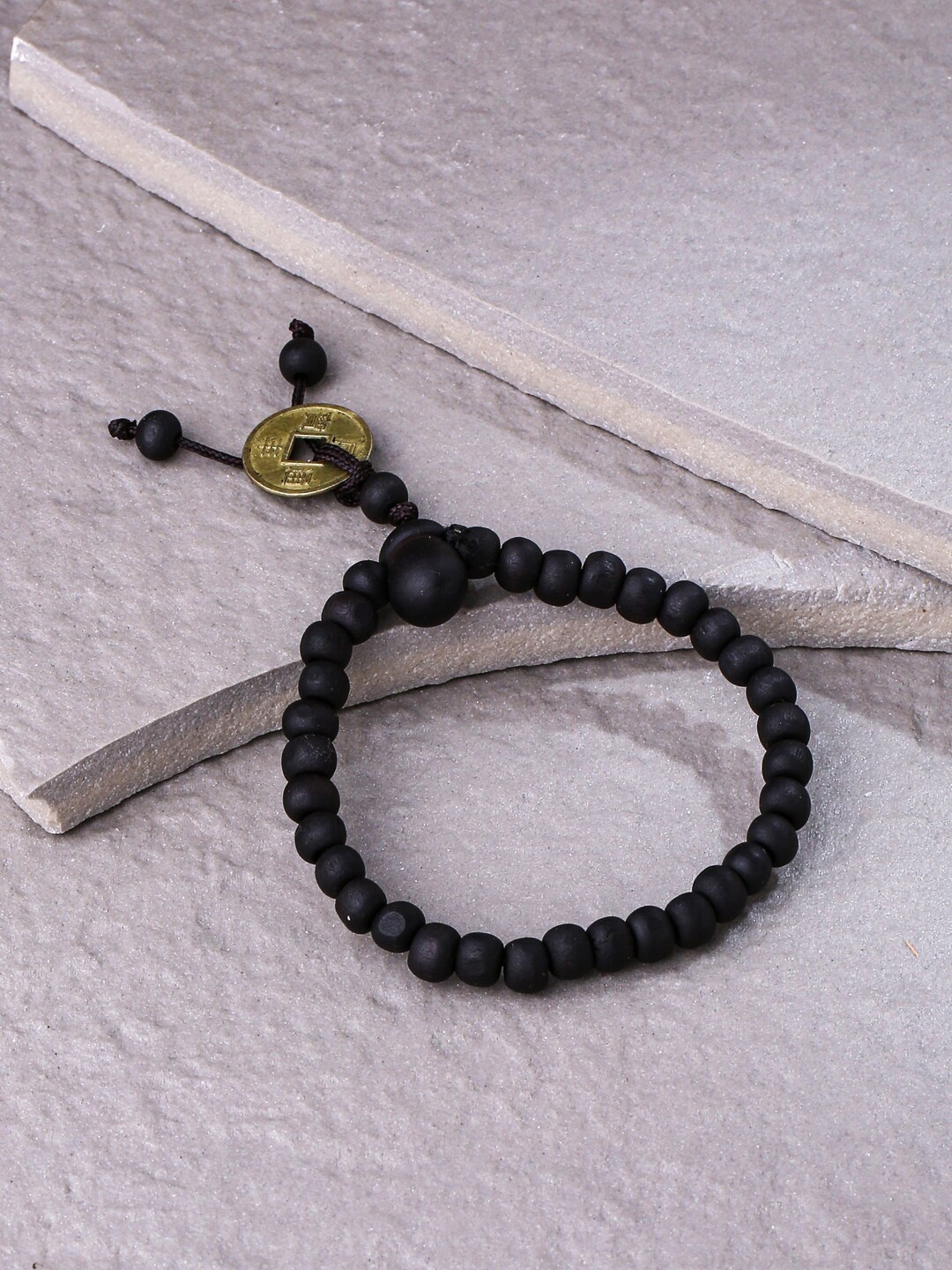 

NVR Unisex Adjustable Rakhi, Black