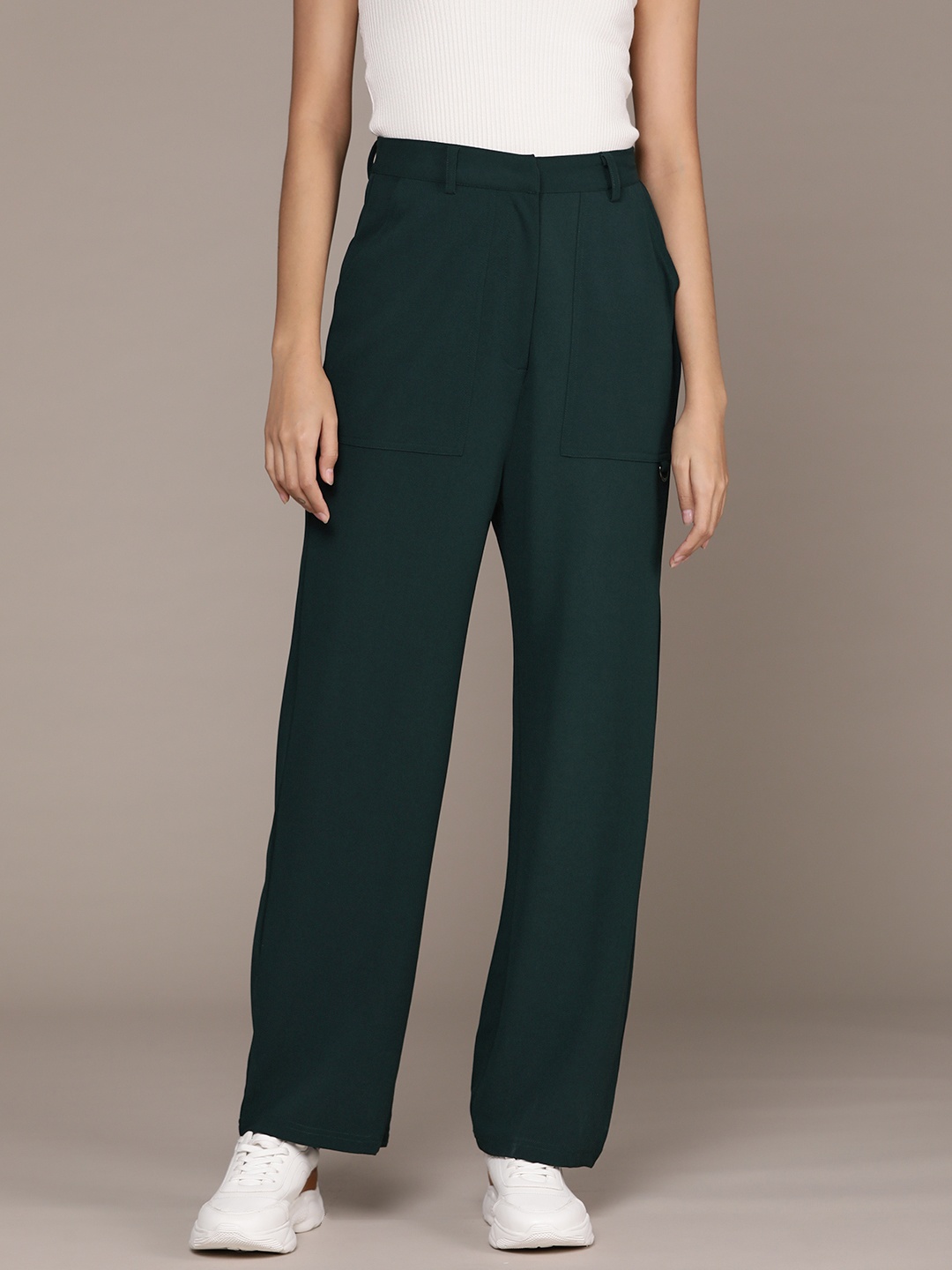 

The Roadster Lifestyle Co. Women Trousers, Green