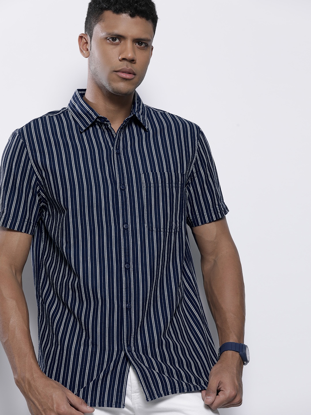 

AMERICAN EAGLE OUTFITTERS Classic Striped Cotton Casual Shirt, Navy blue
