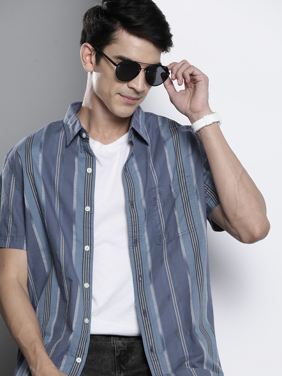 AMERICAN EAGLE OUTFITTERS Cotton Striped Casual Shirt, Blue