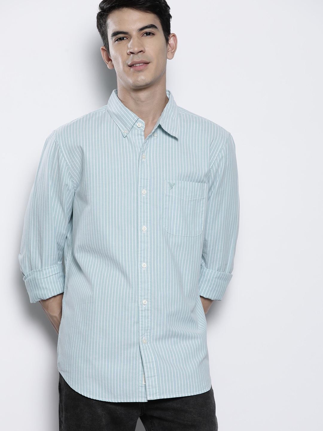

AMERICAN EAGLE OUTFITTERS Cotton Slim Fit Opaque Striped Casual Shirt, Blue