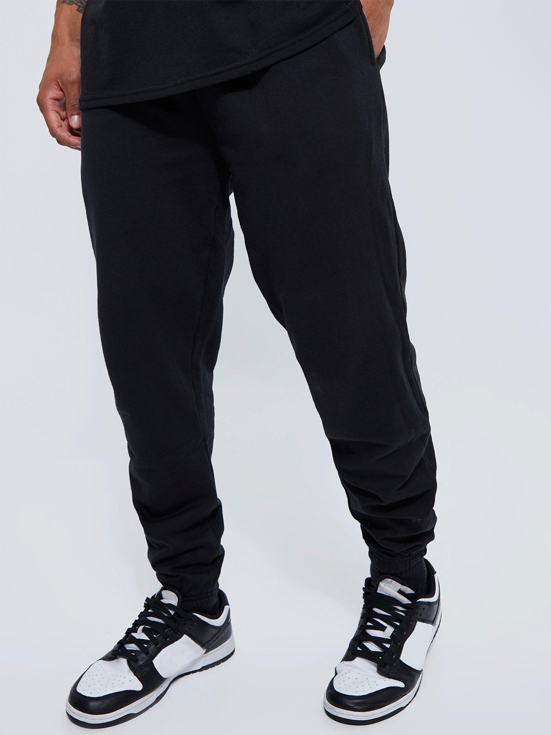 

boohooMAN Regular Fit Joggers, Navy blue