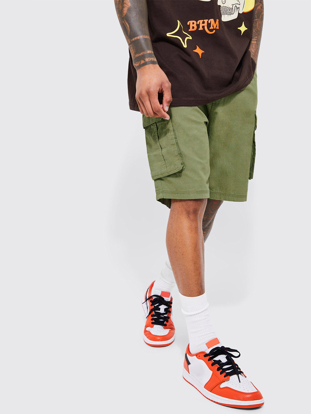 

boohooMAN Relaxed Fit Cotton Cargo Shorts, Khaki