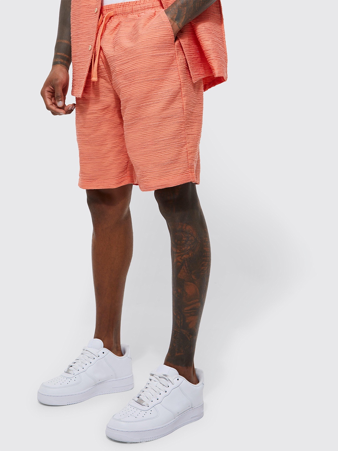 

boohooMAN Textured Regular Fit Shorts, Coral