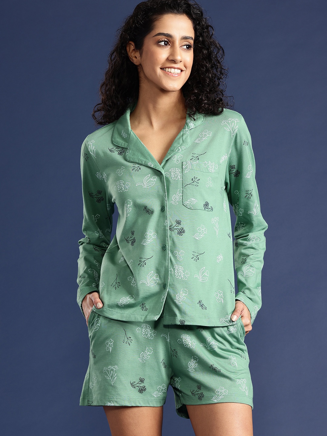 

Mast & Harbour Women Floral Print Short Set, Green